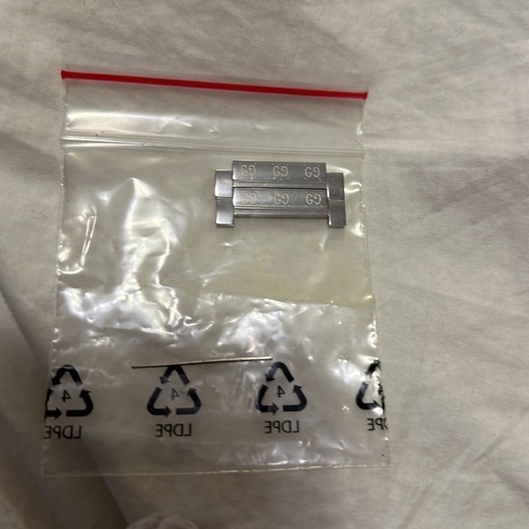 Gucci Twirl Watch - Picture 5 of 16